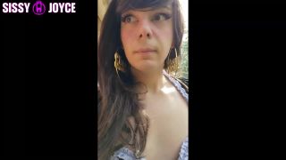 Online Porn outdoors