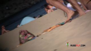 Online Video beach